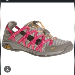 Chaco Water Shoes Outcross Evo Pink Gray Size 10